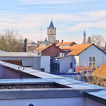 Appartamento Fynbos Penthouse, Dachterrasse, Design-kueche, Parkplatz Straubing