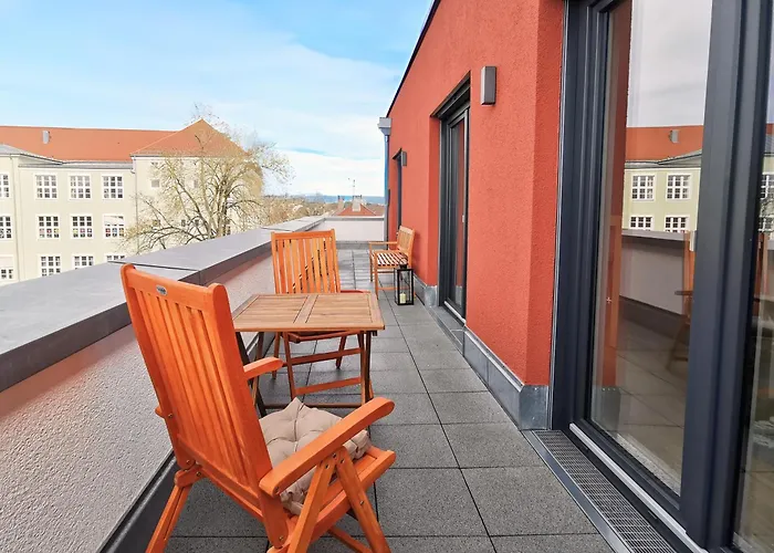 Fynbos Penthouse, Dachterrasse, Design-kueche, Parkplatz * Straubing
